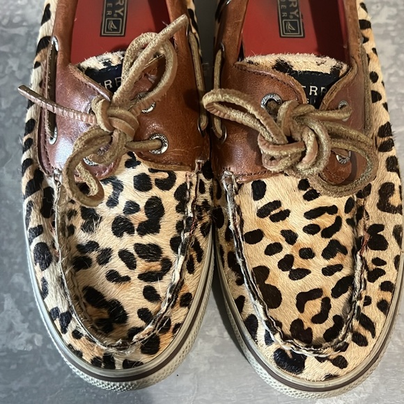 Leopard calf hair, Sperry sz 6.5 - Picture 2 of 5
